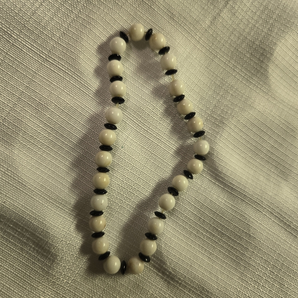 Bracelets - Picture 6 of 7